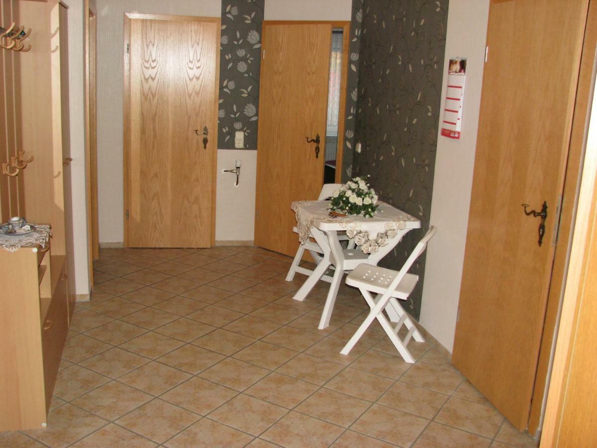 Ferienwohnung Klement Нойбуков Екстер'єр фото